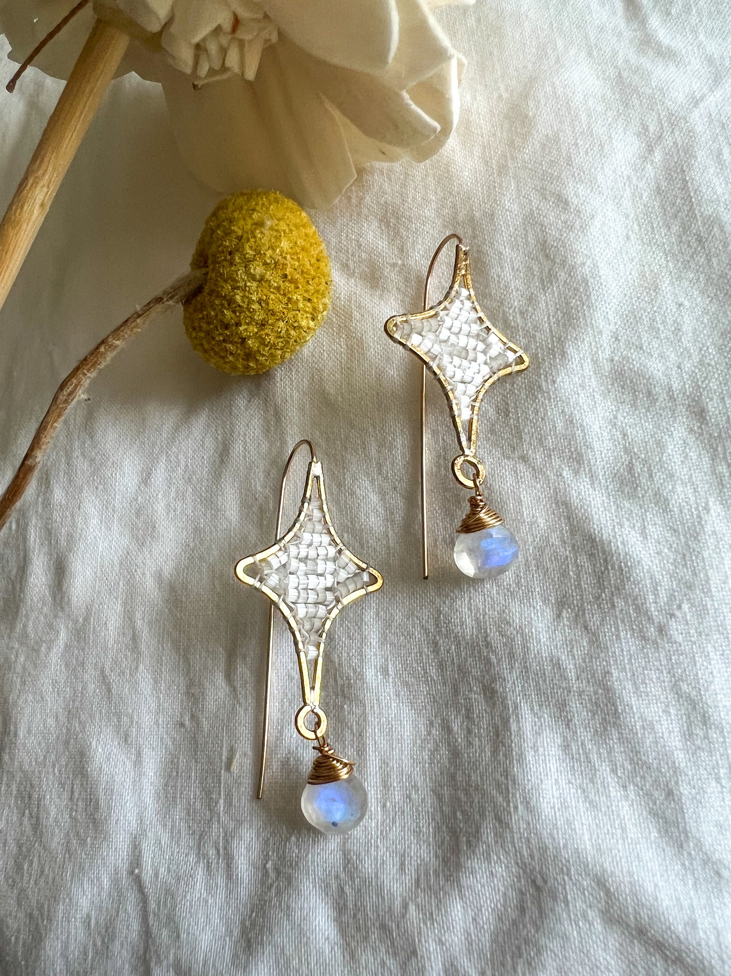 Starburst Threaders in Ivory with Moonstone