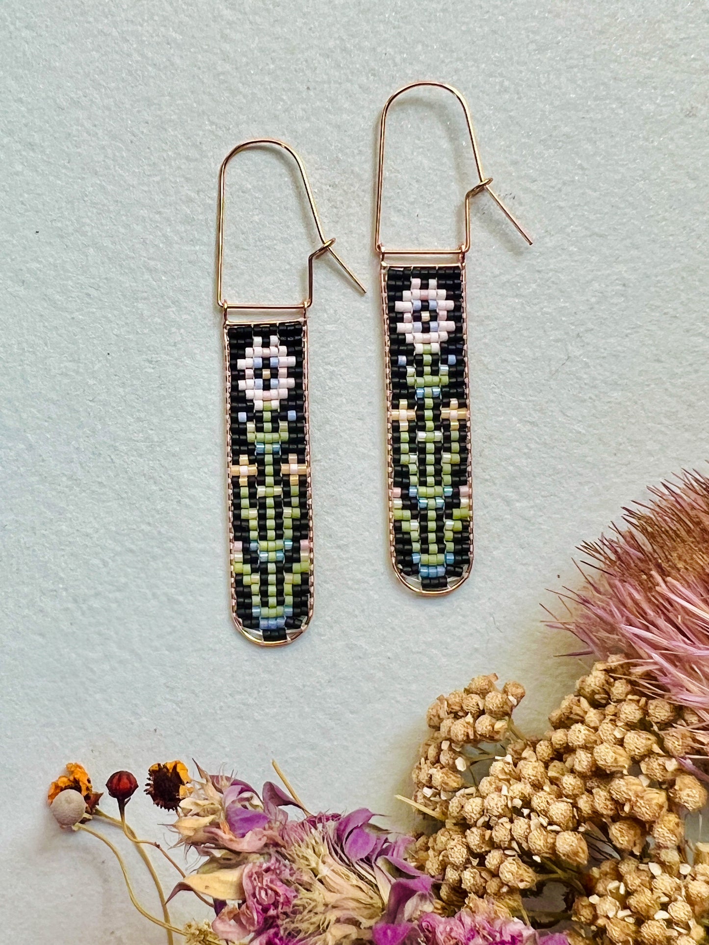Dandelion Latch-Hook Shields