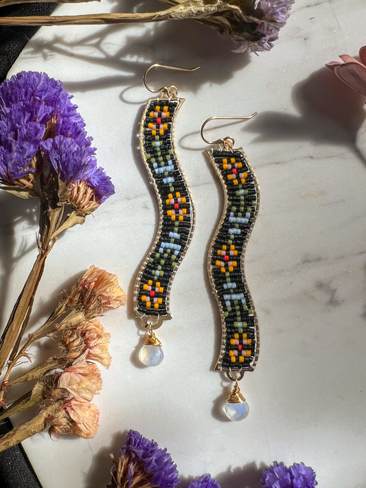 Golden Afternoon Squiggles with Rainbow Moonstone